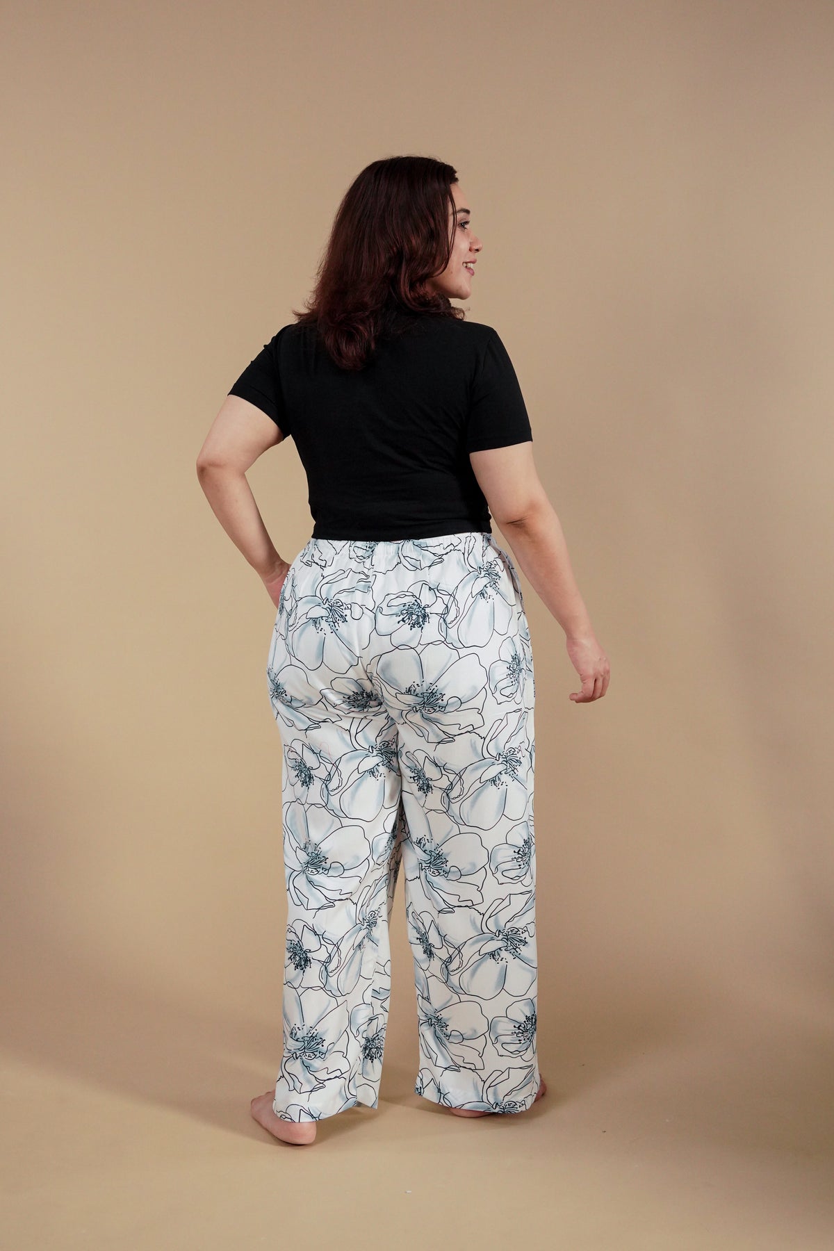 Grace White Floral Women's Curve Pajama