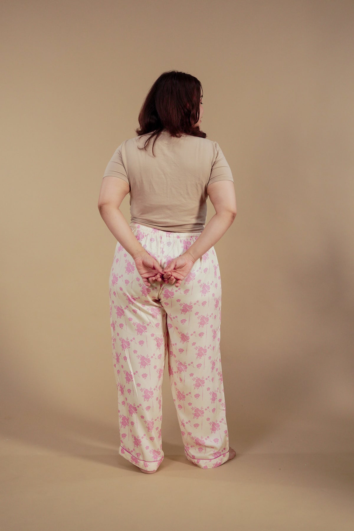 Beige Blossom Floral Printed Viscose Twill Women's Curve Pajama