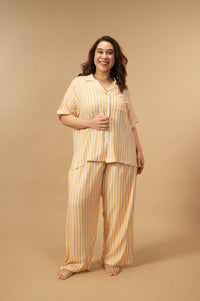 Honey Stripe Viscose Women's Curve Pajama Set - Half Sleeves